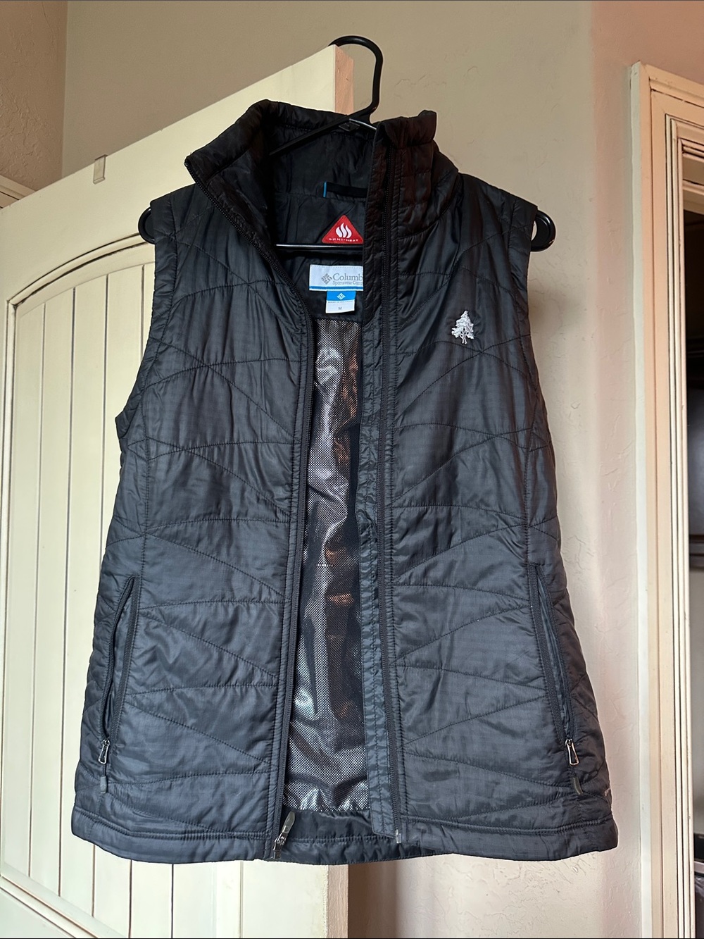 Columbia Black Quilted Insulated Women's Vest